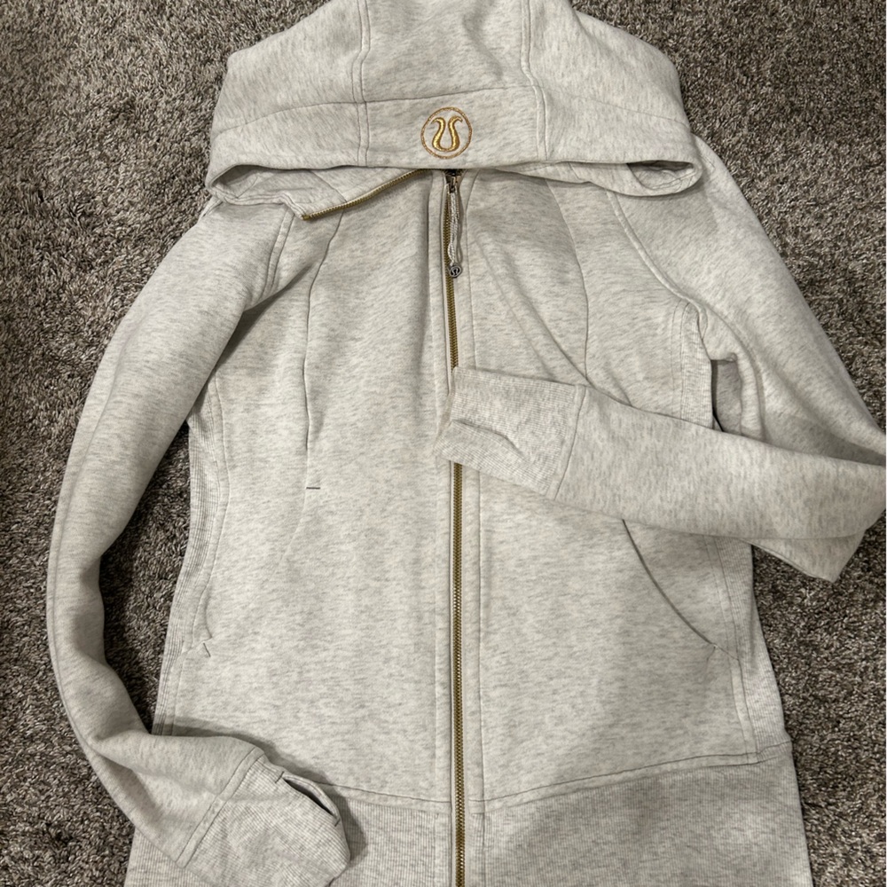 Lululemon Scuba Zip